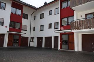 Wohnung mieten in Hofgartenstraße 24, 74196 Neuenstadt, Vollständig renovierte 3,5-Raum-Wohnung mit Balkon und Einbauküche in Neuenstadt am Kocher