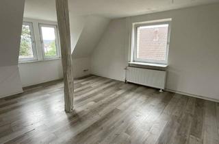 Wohnung mieten in Corveyer Str ., 37671 Höxter, schön geschnittene 4-Zimmer-Dachgeschosswohnung