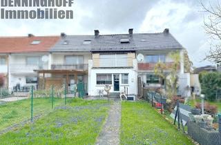 Haus kaufen in 59439 Holzwickede, Holzwickede - Reihenmittelhaus mit 2 Garagen in durchgrünter Lage von Holzwickede