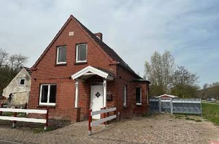 Haus kaufen in 26506 Norden, Norden - 3 Häuser,Grundstück m.Bunker, Gartenhaus v. Priv. Zu verkaufen