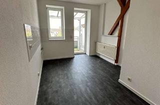 Wohnung kaufen in 09130 Sonnenberg, 3-Raum-Eigentumswohnung mit Balkon!!