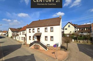 Mehrfamilienhaus kaufen in 66894 Bechhofen, Attraktives 1-2 oder Mehrfamilienhaus mit 2 Balkonen, Garten und Garage in Bechhofen