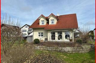 Einfamilienhaus kaufen in 74731 Walldürn, Einfamilienhaus mit sonnigem Garten