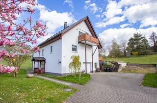 Einfamilienhaus kaufen in 09669 Frankenberg, +++ Großes Einfamilienhaus mit Einliegerwohnung in ruhiger Lage am Feldrand +++