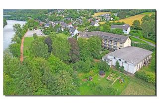 Immobilie kaufen in 34355 Staufenberg, Vielseitig nutzbare Immobilie für Gewerbe, Wohnen/Pflege, direkt an der Fulda