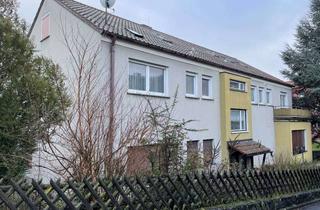 Haus kaufen in 97199 Ochsenfurt, Anwesen mit Entwicklungspotenzial in Ochsenfurt