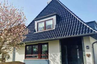 Einfamilienhaus kaufen in 27572 Bremerhaven, Bremerhaven - Freistehendes Einfamilienhaus mit Ausbaupotential in Wulsdorf