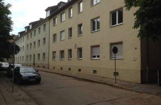 Wohnung mieten in Nulandtplatz 14, 06217 Merseburg, Nulandtplatz 14, sonnige 3-Zi-WE, 1. OG, renoviert