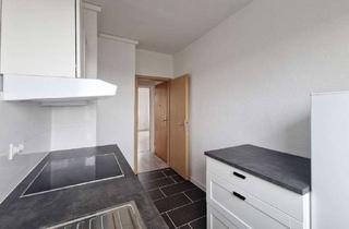 Wohnung mieten in Gardelegener Straße 18, 39356 Weferlingen, Ruhig gelegene 4-Zimmer-Wohnung mit Einbauküche im schönen Weferlingen!