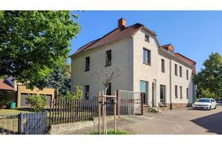 Haus kaufen in 04571 Espenhain, Wohn- und Geschäftshaus mit vielen Gestaltungsmöglichkeiten, Kamin, Garagen & Garten