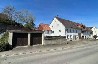 Bauernhaus kaufen in 78166 Donaueschingen, Vielseitiges Anwesen mit Bauernhaus, Schopf und Scheune: Ideales Potenzial für Entwicklungsprojekte.