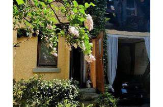 Bauernhaus kaufen in 65510 Idstein, Idstein - Idyllisches Anwesen, Hofreite in Idstein OT