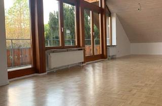Wohnung kaufen in 71120 Grafenau, Grafenau - lichtdurchflutete Dachgeschoßwohnung mit eigenem Garten
