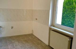 Wohnung mieten in Schlettauer Straße 17, 06179 Angersdorf, Attraktive und vollständig renovierte 2-Raum-Hochparterre-Wohnung in Teutschenthal