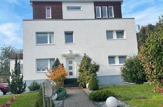 Haus kaufen in 42799 Leichlingen (Rheinland), Leichlingen (Rheinland) - Zweifamilienhaus mit 3.200 qm Grundstück