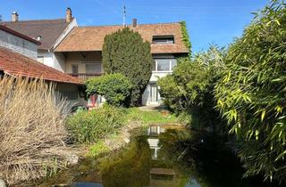 Haus kaufen in 77749 Hohberg, Vielseitiges Wohnen im Herzen von Hofweier: 3-Familien-Haus mit großem Garten