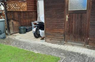 Doppelhaushälfte kaufen in Stadelner Hauptstr., 90765 Fürth, Charmante Dopppelhaushälfte mit Ausbaupotenzial in Fürth-Stadeln.