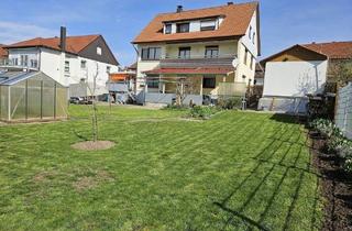 Haus kaufen in 73776 Altbach, Altbach - 2-3 Familienhaus mit 3 Garagen und großen Garten in Altbach
