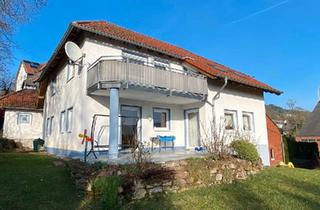 Haus kaufen in 37627 Stadtoldendorf, Stadtoldendorf - Zweifamilienhaus mit Doppelgarage von privat zu verkaufen