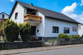 Einfamilienhaus kaufen in 56564 Neuwied, Neuwied - Freistehende Haus zu verkaufen in Maria Laach, 56653 Laacher See