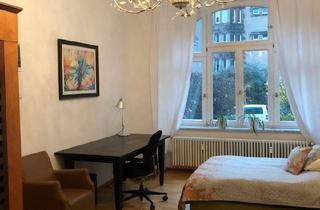 Wohnung kaufen in 01069 Dresden, Dresden - Hochwertig renovierte Altbauwohnung (3ZKB) mit Balkon+Stellplatz