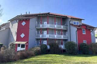 Wohnung kaufen in 96465 Neustadt bei Coburg, TOP-Gepflegte 2-Zimmer-Wohnung in schöner Wohnlage!