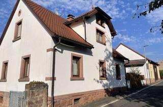 Haus kaufen in 63933 Mönchberg, Einmaliges Anwesen - Wohnhaus, Pferdeboxen, Nebengebäude, Top Scheune