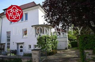 Haus kaufen in 31139 Hildesheim, Stilvoll Wohnen und Arbeiten in charmanter Umgebung