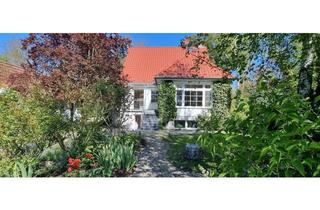 Villa kaufen in 16818 Walsleben, Schmucke Landvilla - idyllisch gelegen - herrlicher Garten