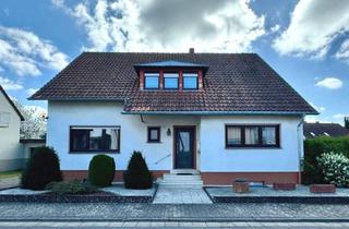 Haus kaufen in 66740 Saarlouis, Wohnen in bevorzugter Lage von Neuforweiler!