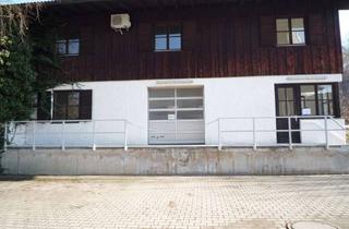 Büro zu mieten in Hofau XX, 83071 Stephanskirchen, Gewerbegebäude zweigeschossig mit Laderampen und kleinem Büro