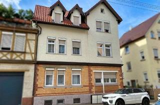 Haus kaufen in 70327 Stuttgart, Stuttgart - Nettes Zweifamilienhaus mit Potential in Stuttgart-Untertürkheim