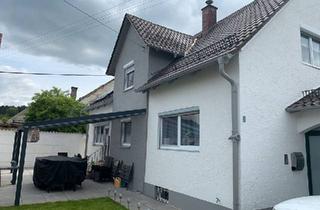 Einfamilienhaus kaufen in 86444 Affing, Affing - Freistehendes 1-2 Familienhaus mit Solaranlage