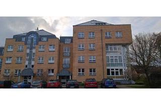 Wohnung kaufen in 24211 Preetz, Preetz - Schöne 2-Zimmer-Maisonette-Wohnung mit Dachterasse und EBK
