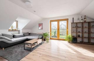 Wohnung kaufen in 85452 Moosinning, Charmante 4-Zimmer Dachgeschosswohnung mit Gartennutzung