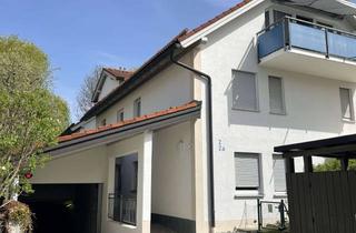 Wohnung kaufen in 82178 Puchheim, Geschmackvolle 3-Zimmer-Gartenwohnung mit geh. Innenausstattung mit Balkon und EBK in Puchheim