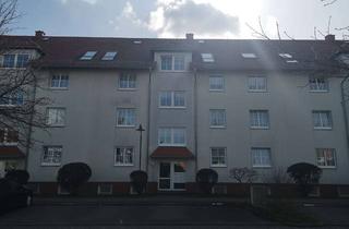 Wohnung mieten in Emerslebener Weg 27, 38820 Halberstadt, Komplett renovierte 2 Zi.- Wohnung mit Balkon und Abstellraum!!