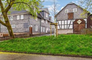 Haus kaufen in 57223 Kreuztal, Einmalige Kombination aus 3-in-1 in 57223 Kreuztal-Ferndorf