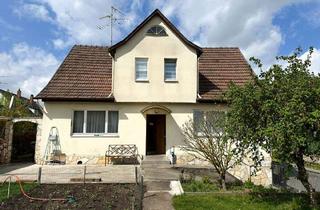 Haus kaufen in 96450 Neuses, Gepflegtes Zweifamilienhaus mit Einliegerwohnung in Coburg-Neuses