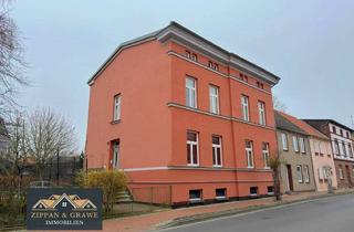 Mehrfamilienhaus kaufen in 18356 Barth, Reserviert - Mehrfamilienhaus in Barth: Wohnen und Investieren in Hafennähe
