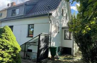 Doppelhaushälfte kaufen in 12589 Rahnsdorf (Köpenick), GRUNDSOLIDE DOPPELHAUSHÄLFTE MIT POTENTIAL AUF GROßEM GRUNDSTÜCK