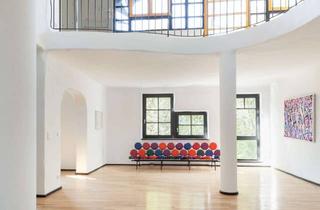 Wohnung kaufen in 65812 Bad Soden am Taunus, "Haus im Haus" mit 160 m² Dachgarten in einzigartigem Kunstensemble