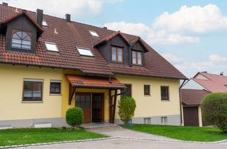 Wohnung kaufen in 86653 Monheim, Helle 2,5-Zimmerwohnung mit 2 Gartenanteilen im modernen Mehrfamilienhaus