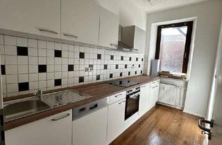 Wohnung mieten in Jaspisstein, 95028 Innenstadt, Erstbezug nach Renovierung, Innenstadtlage, 3 ZKB Einbauküche, Terrasse und Garten