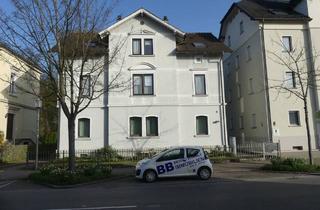 Haus kaufen in 72488 Sigmaringen, Sigmaringen - Interessantes Zweifamilienhaus mit Gewerbeeinheit im Erdgeschoss auf traumhaften Grundstück mit direktem Stadtanschluss