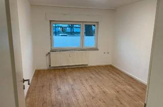 Wohnung kaufen in 45881 Gelsenkirchen, Gelsenkirchen - 7% Rendite - Frisch renovierte 2 Zimmerwohnung