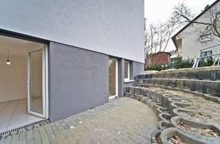 Wohnung kaufen in 91056 Erlangen, Erlangen - 2 + 2-Zimmer-Wohnung mit Terrasse & Garten in Erlangen von privat