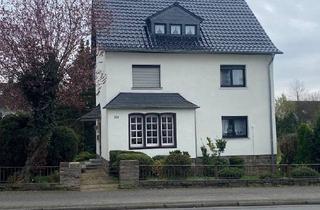Haus kaufen in 51465 Bergisch Gladbach, Bergisch Gladbach - Zwei Familien Haus. Topp Lage