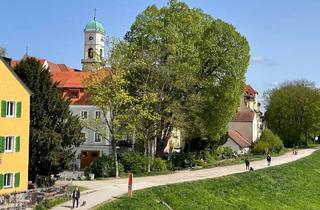 Haus kaufen in 93059 Regensburg, Regensburg - Stadtamhof - Kleines denkmalgeschütztes MFH - teilweise frei