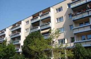 Wohnung mieten in Albert-Einstein-Straße 17, 02625 Bautzen, wird noch neu renoviert! 3-Raum Wohnung im 3.OG mit besonderem Grundriss!